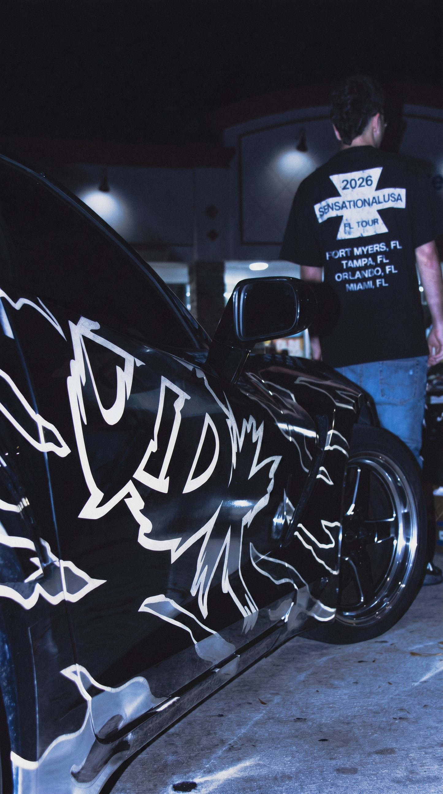 BLACK SUSA TOUR TEE