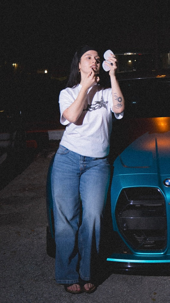 WHITE SUSA TOUR TEE