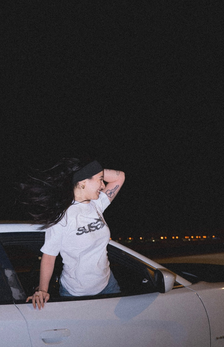 WHITE SUSA TOUR TEE